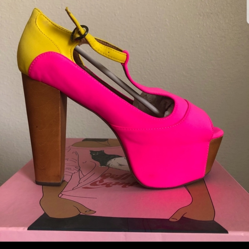 LOOKING FOR 7.5